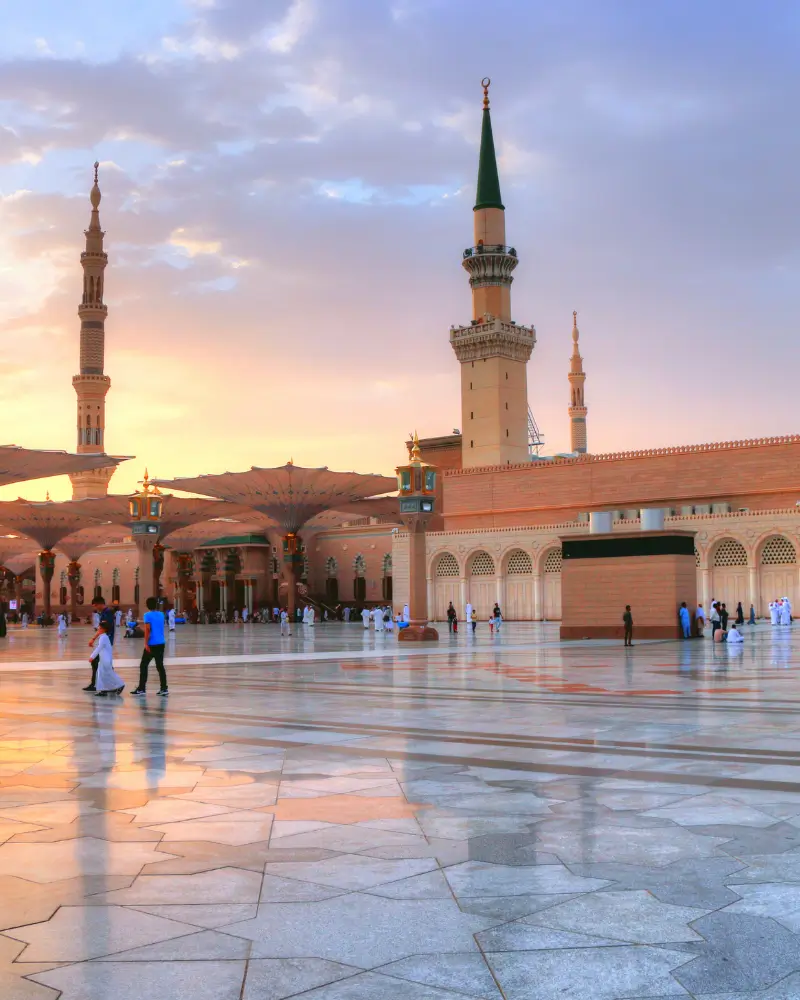 Umrah Packages July – The Lowest Price. The Same Kaaba.
